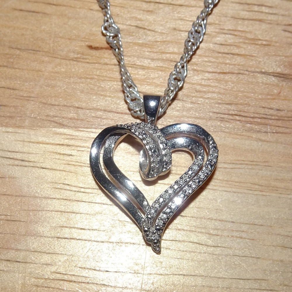 925 Sun Sterling Diamond Dual Heart Necklace